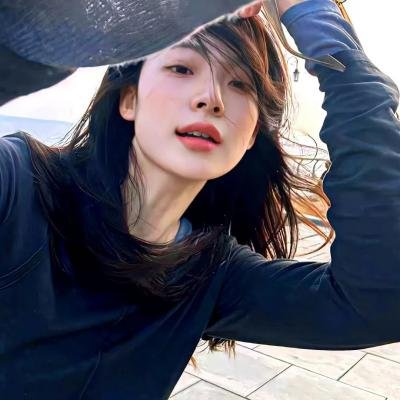 女神蒙上眼